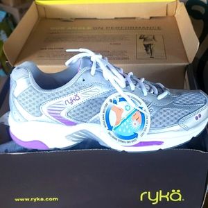 Ryka intent xt size 7.5 purple